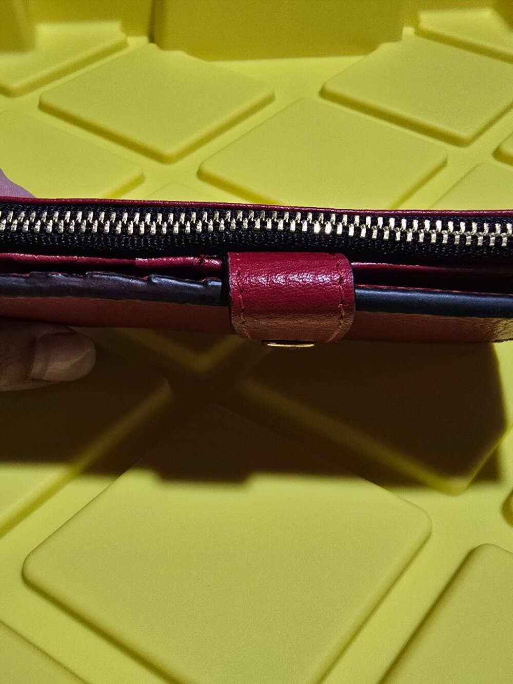 Lodis Kate N/S French Purse Red Leather RFID WalletLodis Kate N/Snap Closure EUC - Picture 2 of 15